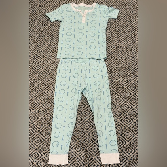 The Beaufort Bonnet Company Other - 🎉 GUC 🎉 TBBC Sz 5 Light Blue Golf-Print Pajama Set